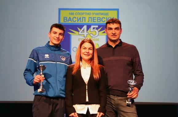 Две наши момчета са №1 на Спортно училище Васил Левски