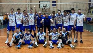 Момчетата до 18 години на крачка от финалите след 2 убедителни победи