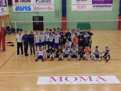 Момчетата до 18 години с 2 чисти победи от летището в Италия