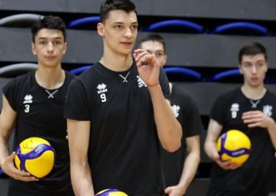 Извикаха Симеон Николов в мъжкия национален отбор