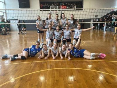 Момичетата до 18 години се класираха за държавните финали